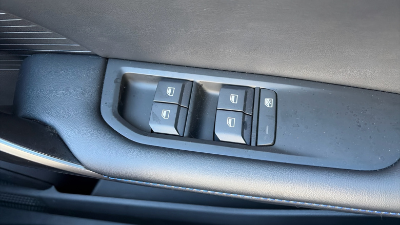 MG MG4 125kW SE EV 51kWh 5dr Auto Electric Hatchback